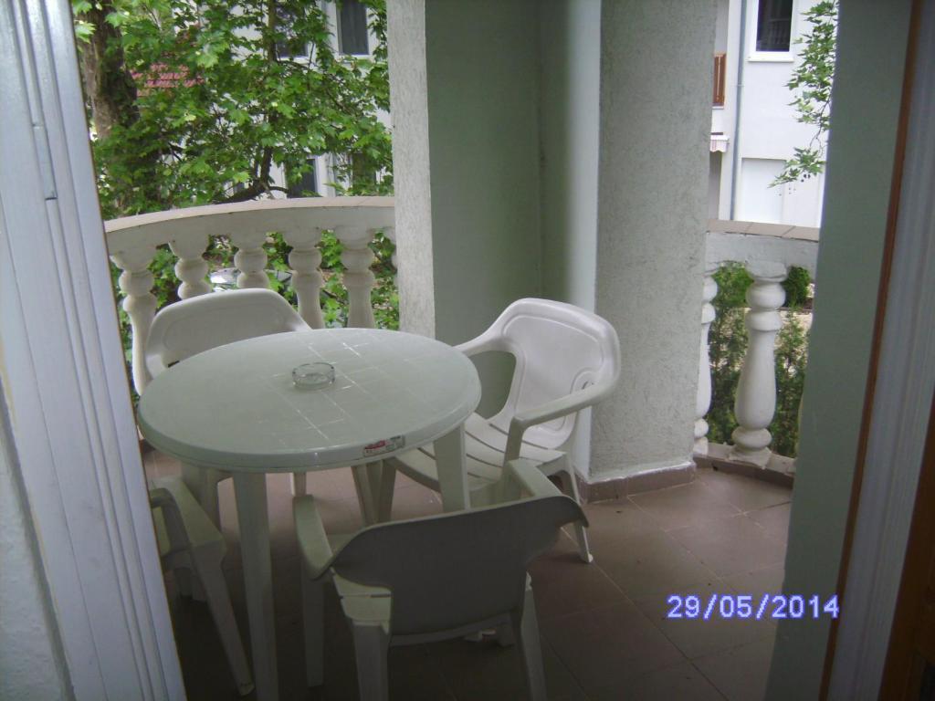 Szemesi Villa Balatonszarszo Room photo